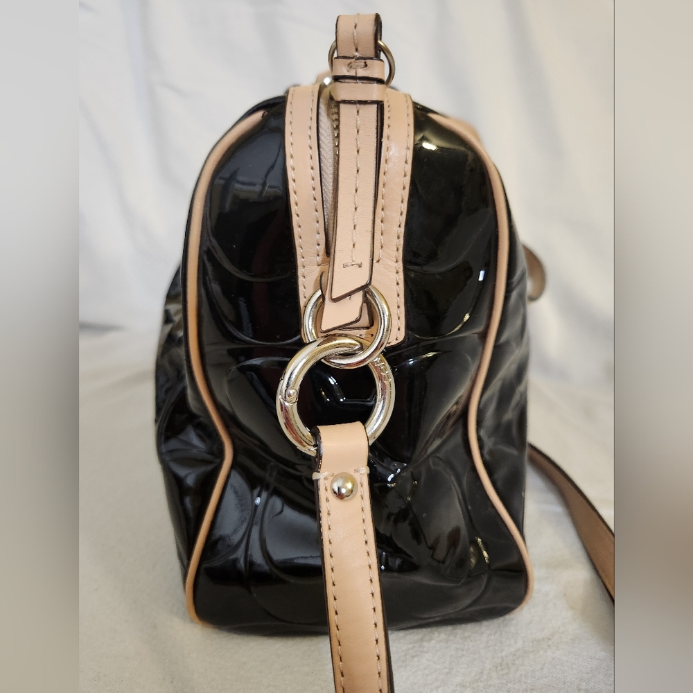 Coach Peyton Tan And Black Patent Leather Satchel with Quilted Design - Picture 4 of 11